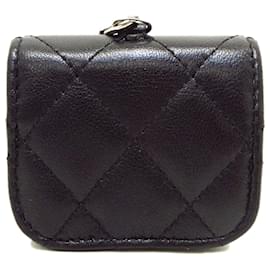 Chanel Black Lambskin AirPods Pro Case Leather ref.985007 - Joli Closet