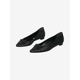 Manolo Blahnik-Schwarze flache Schuhe mit spitzer Zehenpartie – Größe EU 40.5-Schwarz