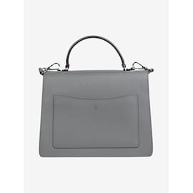 MCM-Bolso con asa superior de piel texturizada gris con herrajes plateados-Otro