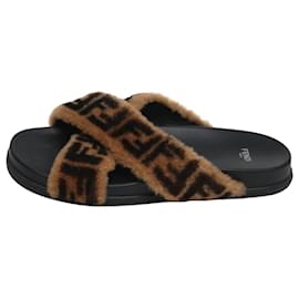 Fendi-Brown branded furry strap flats - size EU 42-Brown
