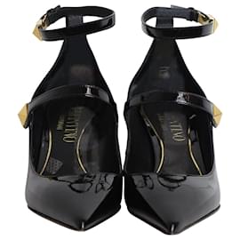 Valentino Garavani-Valentino Garavani Tiptoe Pumps in Black Patent Leather-Black