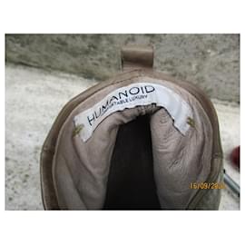 Humanoid-Khaki leather boots, Pointure 37.-Khaki