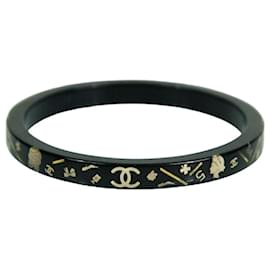 Chanel-Bracelet jonc CHANEL CC Logo en résine noire avec symboles emblématiques incrustés-Noir