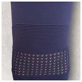 Reiss-Vestido ajustado de manga corta con vendaje de crochet azul lavanda de Reiss Talla S Reino Unido 8/10-Púrpura