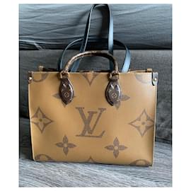 Louis Vuitton-OnTheGo MM tote bag-Other