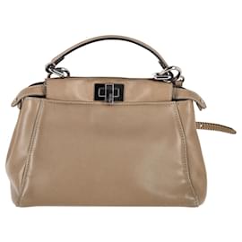 Fendi-Fendi Peekaboo Mini in Beige Leather-Beige