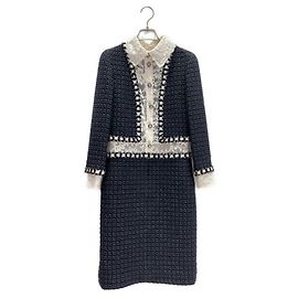 ***CHANEL Tweed-Spitzenkleid Marineblau