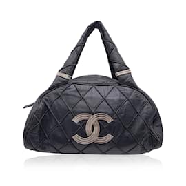 Chanel White/Black Quilted Leather Cambon Ligne Bowler Bag at 1stDibs