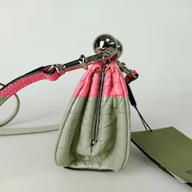 Burberry-Burberry Burberry shoulder bag in alligator leather-Pink