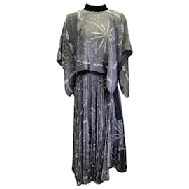 Sacai-Sacai Grey / white / Black Pleated Paisley and Zodiac Printed Midi Dress-Grey