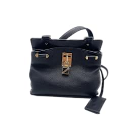 Valentino Garavani-VALENTINO GARAVANI  Handbags T.  leather-Black