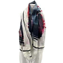 Chanel-CHANEL  Scarves T.  cashmere-White