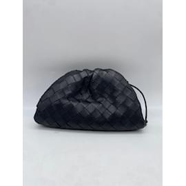 Bottega Veneta-BOTTEGA VENETA  Clutch bags T.  leather-Black