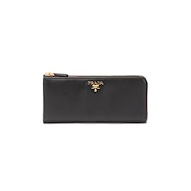 Prada-Brieftasche aus Saffiano-Leder mit Reißverschluss-Schwarz