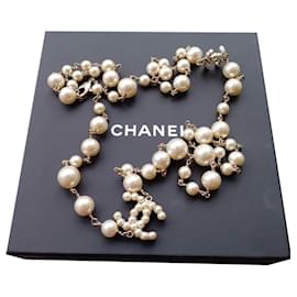 Chanel-Halsketten-Weiß