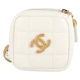 Chanel-Bolsos de embrague-Blanco