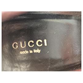 Gucci-Heels-Prune