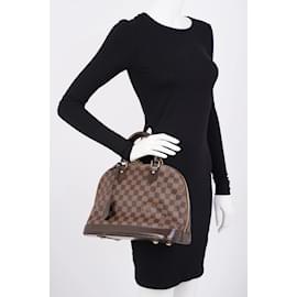 Louis Vuitton Grey Parnassea Leather Vivienne LV Long Wallet - Yoogi's  Closet