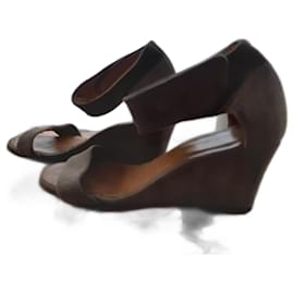 Chie Mihara Sandals Hazelnut