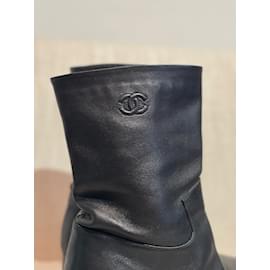 Chanel-CHANEL  Ankle boots T.EU 38 leather-Black