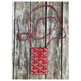 Goyard neck card holder Red Leather ref.1009954 - Joli Closet