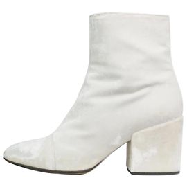 Dries Van Noten White velvet ankle boots - size EU 38.5 White