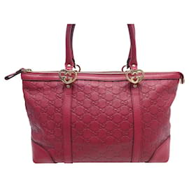 Gucci-SAC A MAIN GUCCI LOVE HEART-SHAPED CUIR EMBOSSE GG 257069 ROUGE HAND BAG-Rouge