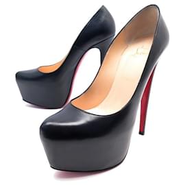 Christian Louboutin Lip Queen Patent Sandals 100 - Multi - 37