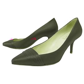 Christian Louboutin-CHRISTIAN LOUBOUTIN SHOES PUMPS 36 IN RED SATIN RED SATIN SHOES-Red