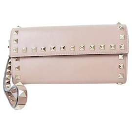Valentino Garavani Rockstud Rose