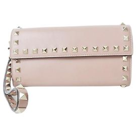 Valentino Garavani Rockstud Pink