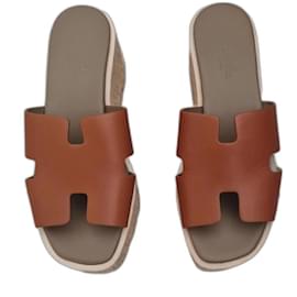 Hermès Eze Cammello