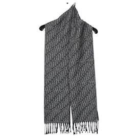 Fendi-Fendi-Grey