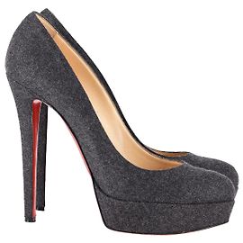 Christian Louboutin Bianca Pumps in Dark Grey Wool Grey