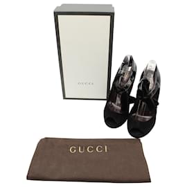 Gucci-Gucci Velvet T-Strap Pumps in Black Patent Leather-Black