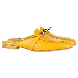 Hermès Hermes Oz Mules in Yellow Leather Yellow