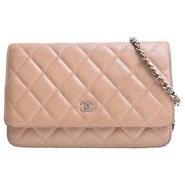 Portafoglio Chanel su catena Beige
