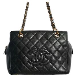 Chanel PST Petite Shopping Tote em preto acolchoado CC Caviar Preto Gold hardware