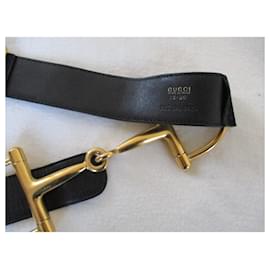 Gucci-Cintura in pelle nera + morso, 75/80.-Nero