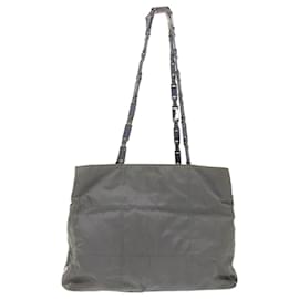 Prada-PRADA Sac à bandoulière matelassé Nylon Gris Auth ar9997-Gris