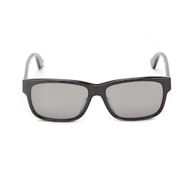 Gucci-Tinted Sunglasses GG 0340-Black