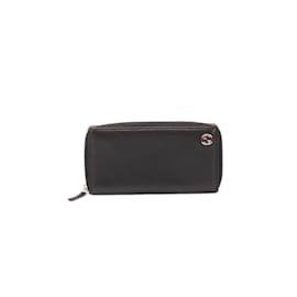 Gucci-Leather zip around wallet 308796-Black