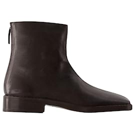 Lemaire-Piped Zipped Boots - Lemaire - Leather - Mushroom-Black