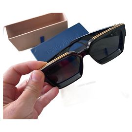 Louis Vuitton 1.1 Millionaires Occhiali misti per uomo e donna Nero