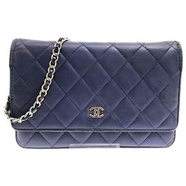 Portafoglio Chanel su catena Blu navy
