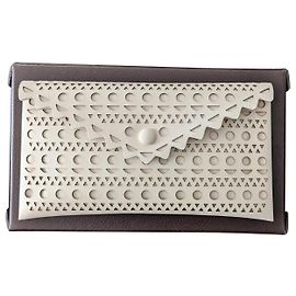 Clutch de couro Alaïa Branco Fora de branco