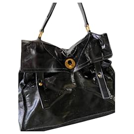 Yves Saint Laurent Muse 2 Noir