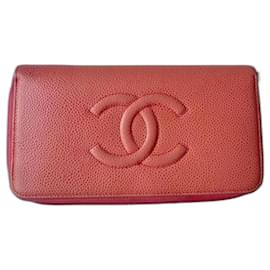 Chanel-CHANEL Portafoglio lungo senza tempo in pelle caviale color corallo-Corallo