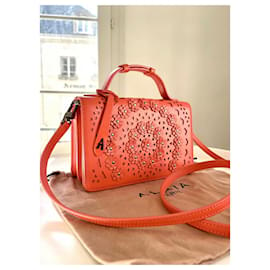Alaïa-Handbags-Red