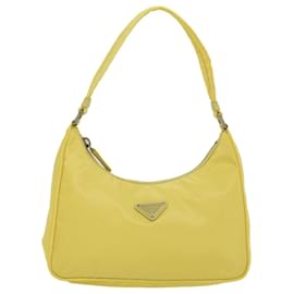 Prada-PRADA Pochette Nylon Jaune Auth 43756-Jaune